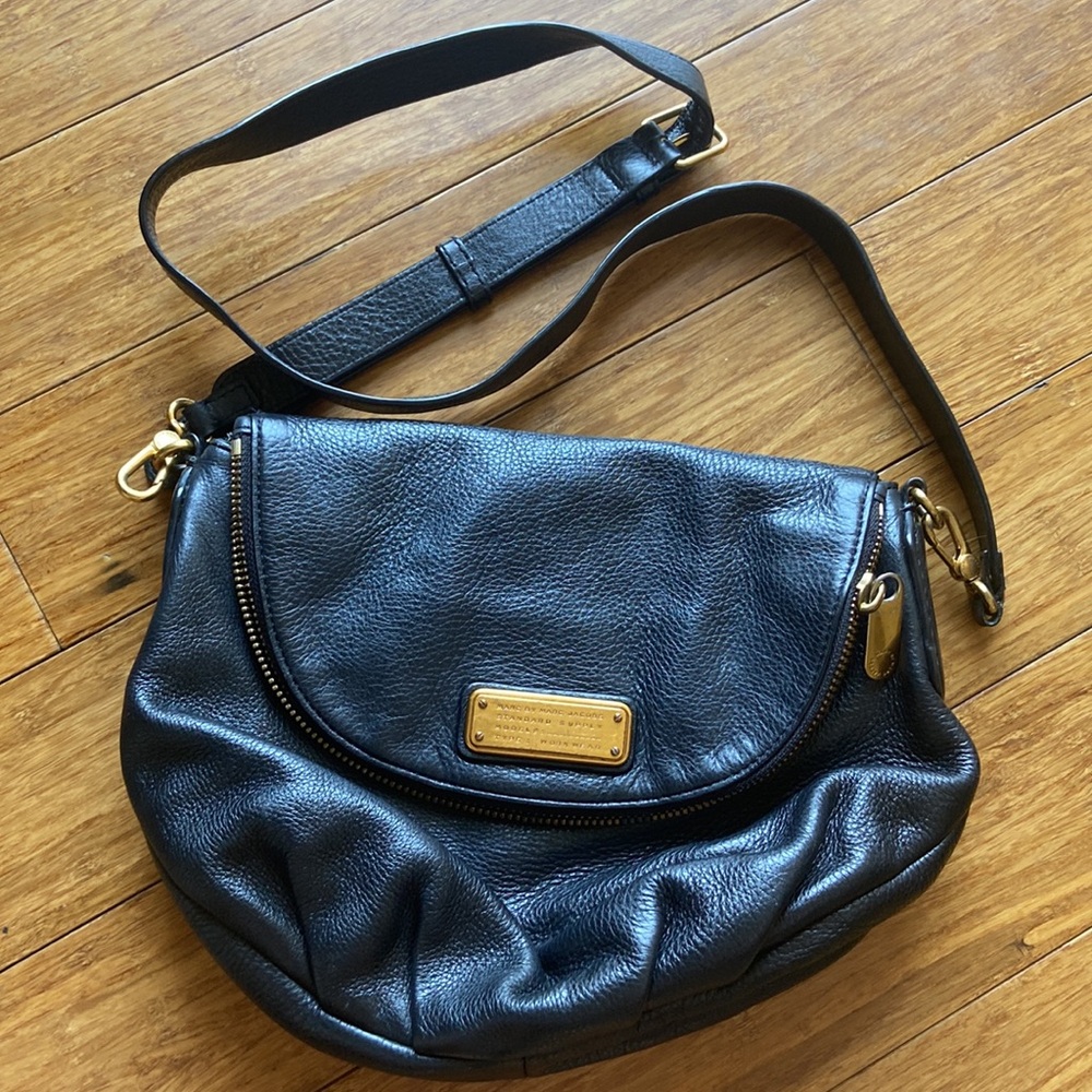 Marc by Marc Jacobs Black Leather Classic Q Natasha Crossbody Bag - Picture 3 of 7